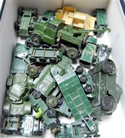 Lot 325 - A box of assorted loose and playworn diecast...