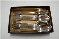 Lot 351 - A set of ten Victorian silver teaspoons, 9.3oz