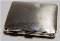 Lot 357 - A George V pocket cigarette case, having...