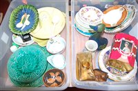 Lot 662 - Two trays containing a quantity of ceramics,...