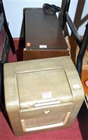 Lot 639 - Two vintage radios to include Ekco and Vidor