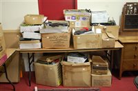 Lot 656 - A very large quantity of mixed modern Chinese...
