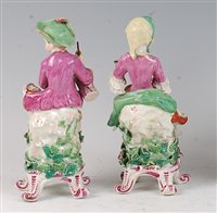 Lot 1093 - A pair of 18th century English soft-paste...