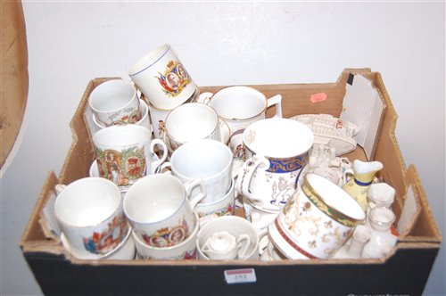 Lot 252 - A quantity of china commemorative mugs, a...
