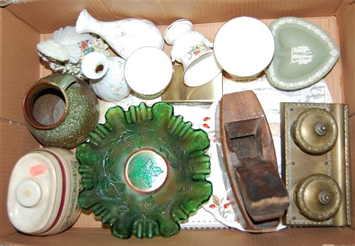 Lot 207 - A box of miscellaneous items, to include...