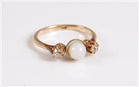 Lot 340 - An 18ct white stone and diamond ring, the...
