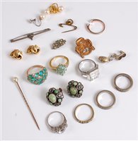 Lot 355 - A quantity of costume jewellery to include a...