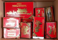 Lot 2367 - Fifteen various boxed and window boxed...