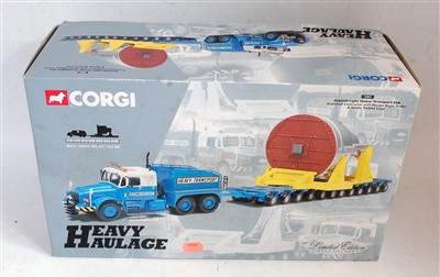 Lot 2514 - A Corgi Toys heavy haulage No. 18001 Econo...