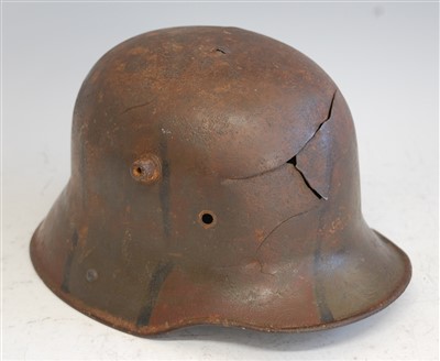 Lot 214 - A German model M16 Stalhelm helmet