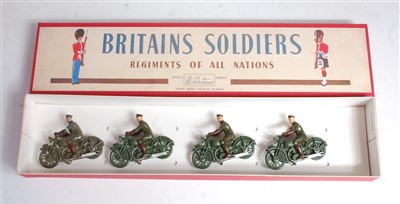 Lot 1280 - A G & M Originals 1:32 scale white metal and...