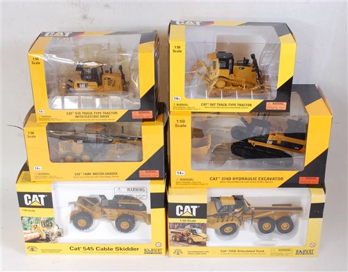 Lot 2733 - Six various boxed Norscot 1:50 scale
