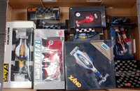 Lot 2832 - 11 various boxed mixed scale Formula One and...