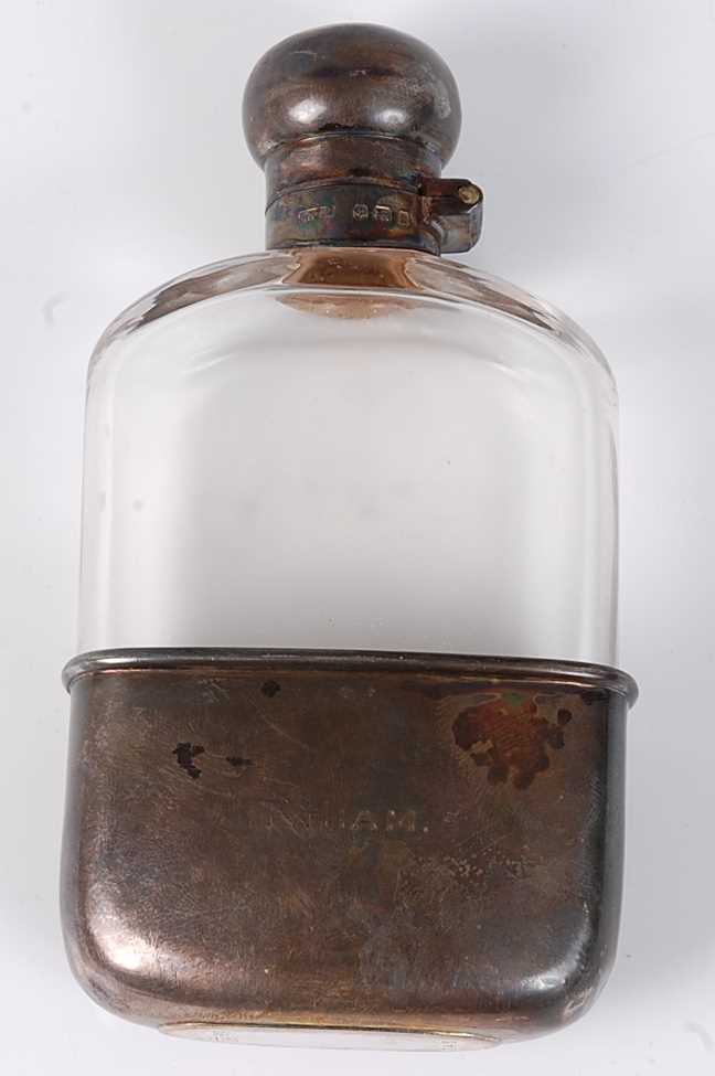 Lot 360 - A George V. silver hip flask