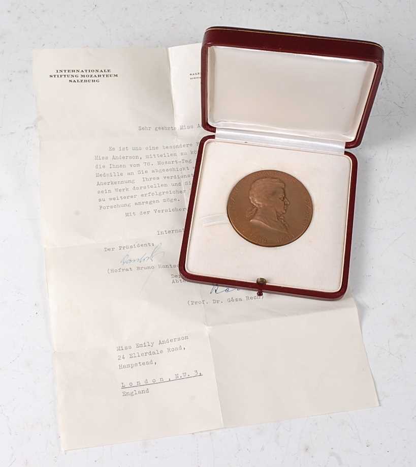Lot 42 - Austria, Internationale Stiftung Mozarteum in Salzburg medal
