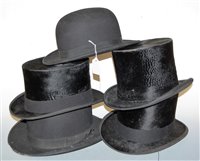Lot 38 - An early 20th century brushed velvet top-hat,...