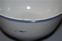 Lot 136 - A set of 10 Chinese export blue & white bowls,...