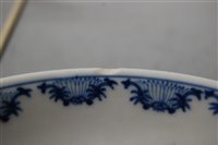 Lot 136 - A set of 10 Chinese export blue & white bowls,...