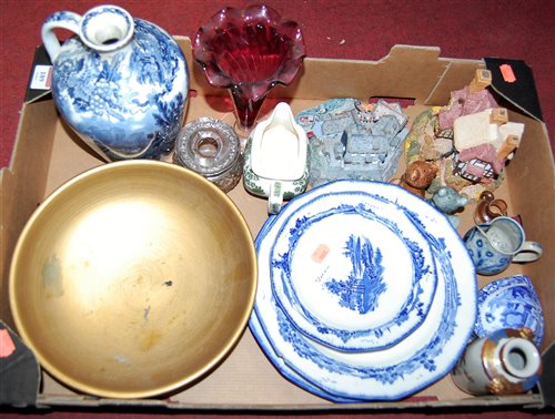 Lot 189 - A box of miscellaneous items to include Royal...