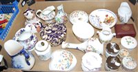 Lot 636 - A box of mixed china, to include Aynsley,...