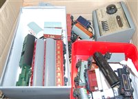 Lot 664 - A box of 00 gauge, to include carriages, track,...