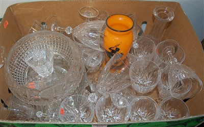 Lot 563 - A single box of cut and pressed glassware, to...