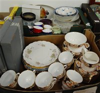 Lot 723 - Two boxes of mixed china, to include an early...