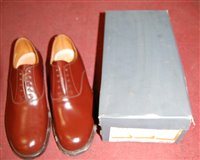 Lot 742 - A single box of various gent's real leather...