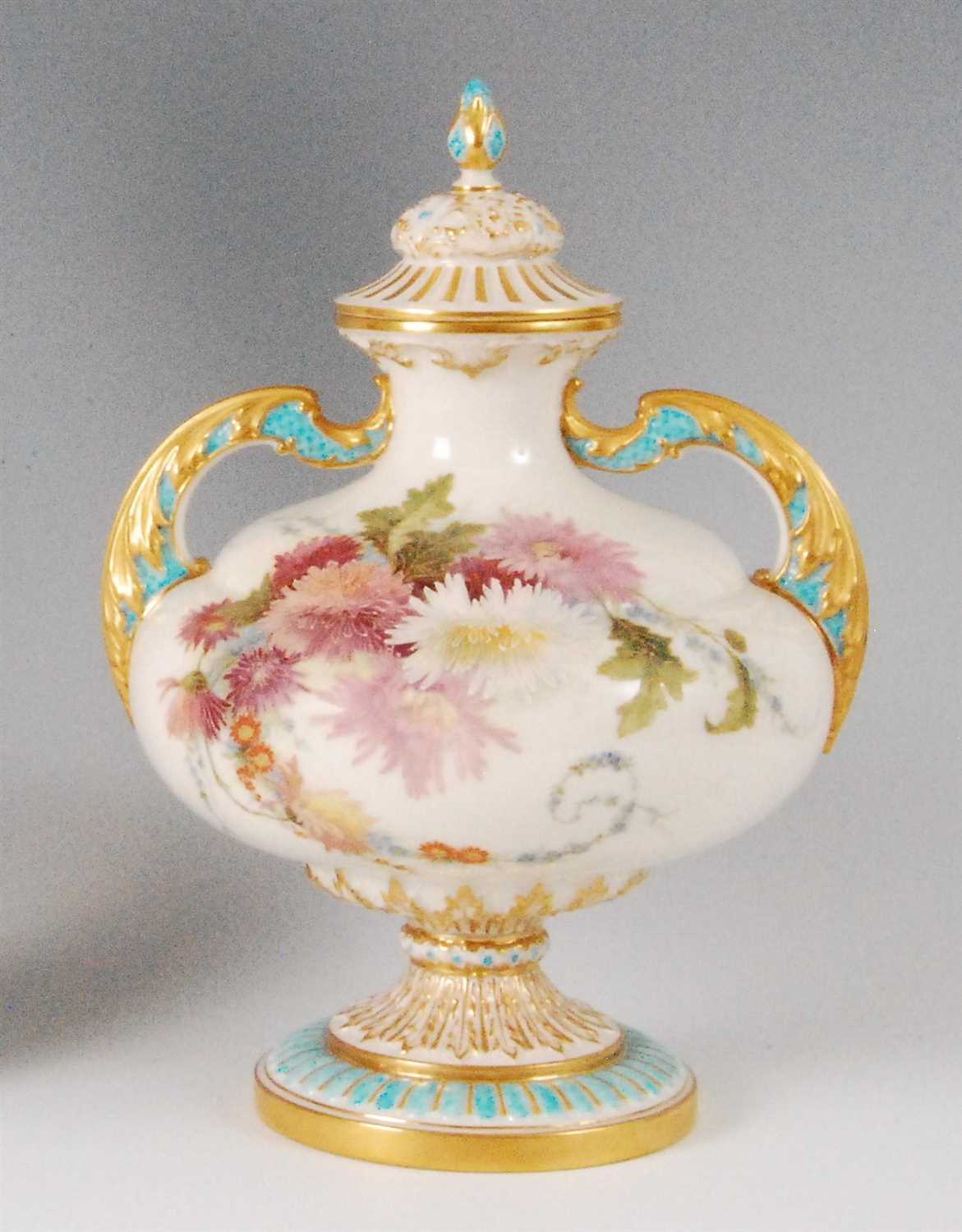 Lot 1092 - A late Victorian Royal Worcester pedestal vase...