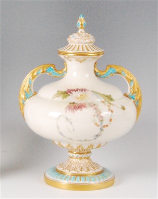 Lot 1092 - A late Victorian Royal Worcester pedestal vase...
