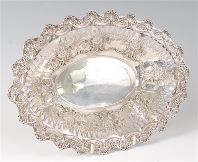 Lot 1184 - A late Victorian silver fruit bowl, of pierced...