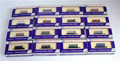 Lot 700 - 16 Dapol N gauge collectors and limited...