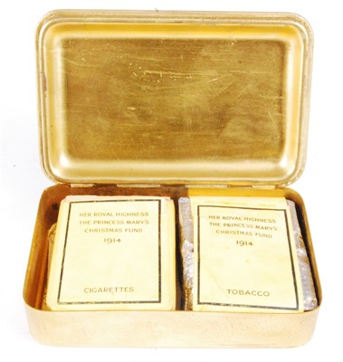 Lot 258 - A WW I Princess Mary Christmas gift tin