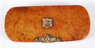 Lot 1354 - A 19th century burr wood snuff-box, the hinged...