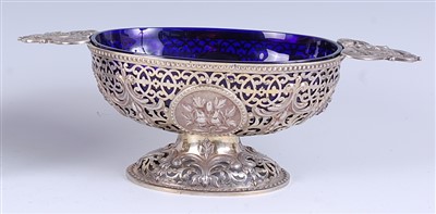 Lot 325 - A mid-Victorian silver gilt footed bowl,...