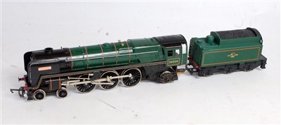 Lot 627 - A Hornby 4-6-2 engine and tender 'Britannia'...