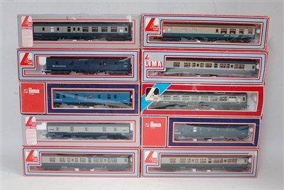 Lot 634 - 10 varoius boxed Lima coaches (GNM-BG)