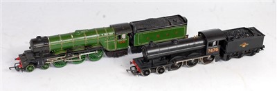 Lot 654 - A Hornby 4-6-2 engine and tender 'Flying...