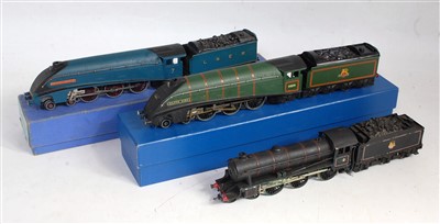 Lot 673 - A Hornby Dublo 3-rail LNER blue 'Sir Nigel...