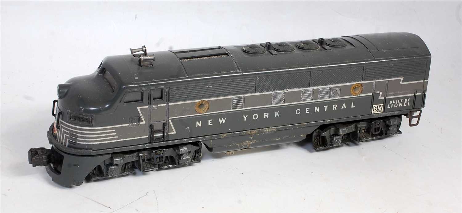 Lot 392 - Lionel Bo-Bo diesel loco 'New York Central'...