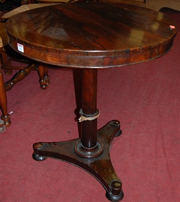 Lot 1102 - William IV rosewood circular pedestal tilt-top...