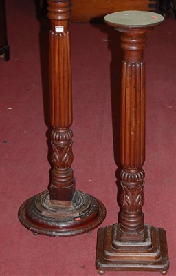 Lot 1242 - A 19th century mahogany reeded and turned...