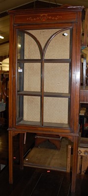 Lot 1330 - An Edwardian mahogany ledgeback single door...