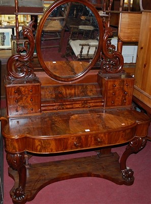 Lot 1278 - A good mid-Victorian, flame mahogany Duchess...