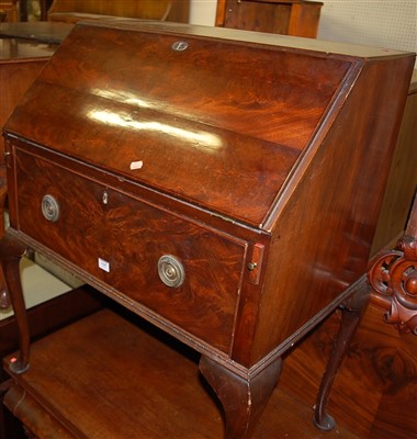 Lot 1445 - An early 20th century mahogany and flame...