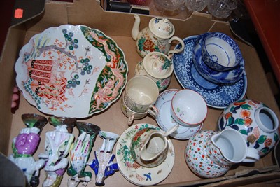 Lot 57 - A box of miscellaneous china, to include...