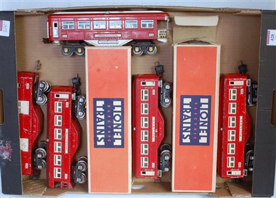 Lot 428 - Six Lionel bogie coaches red; 602 baggage; 601...