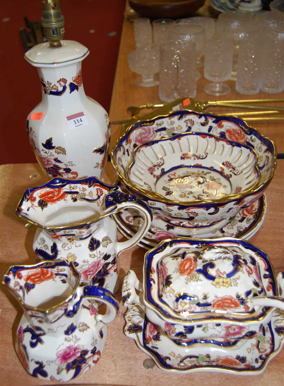 Lot 114 - A collection of Mason's ironstone tablewares...