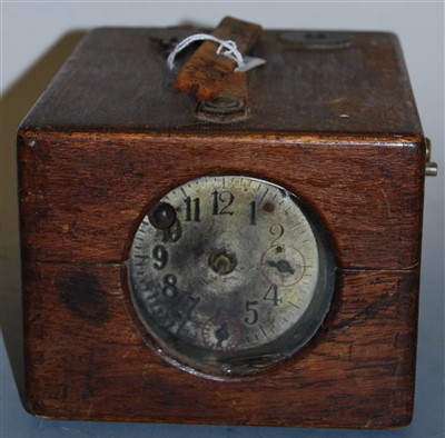 Lot 127 - An early 20th century oak cased pigeon clock,...