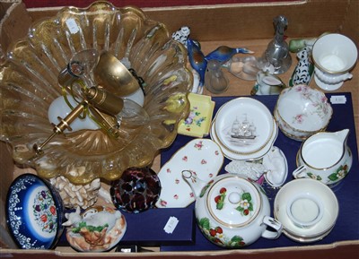 Lot 165 - A box of miscellaneous items, to include...